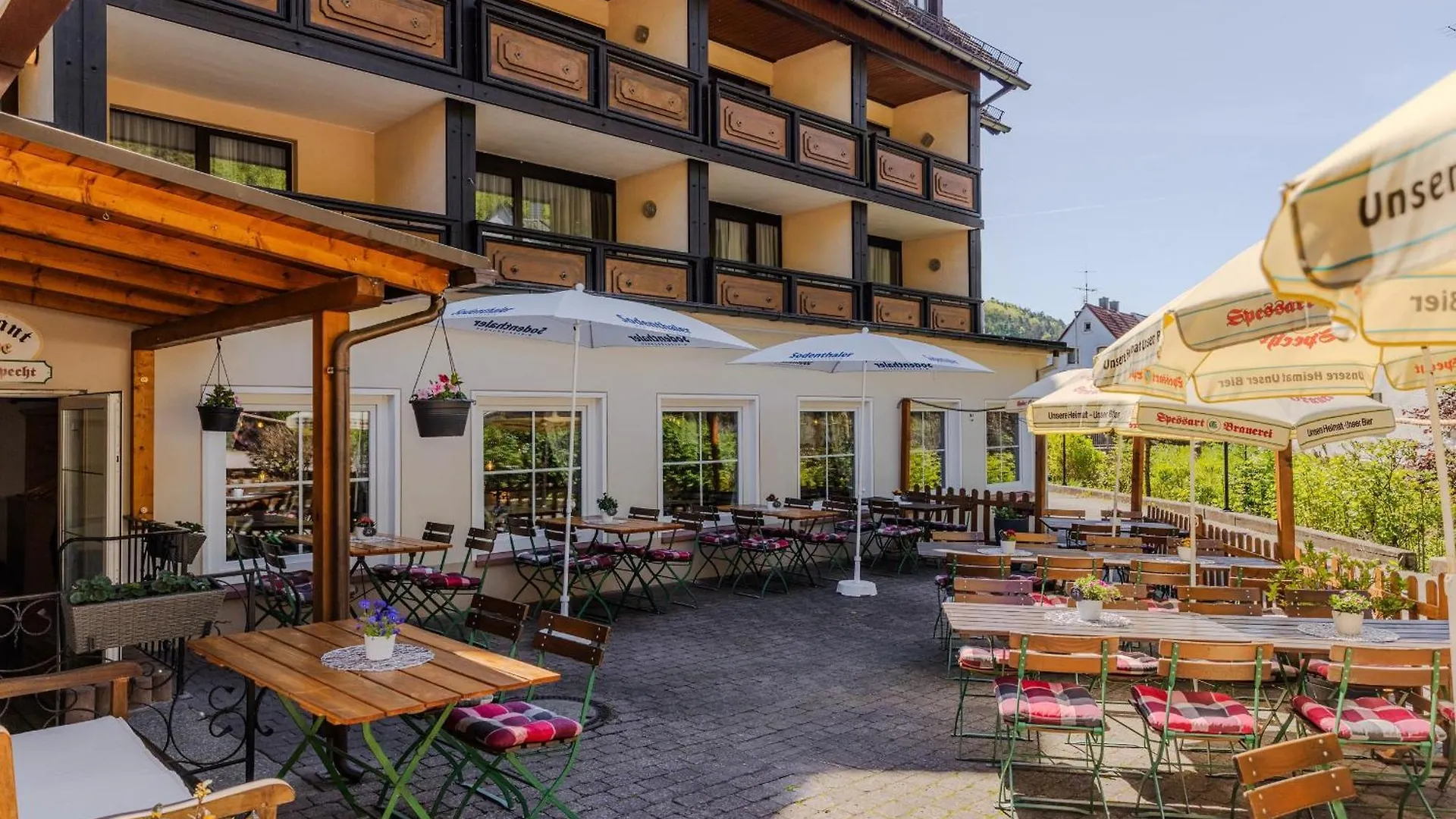 Landgasthof Zur Linde Heimbuchenthal