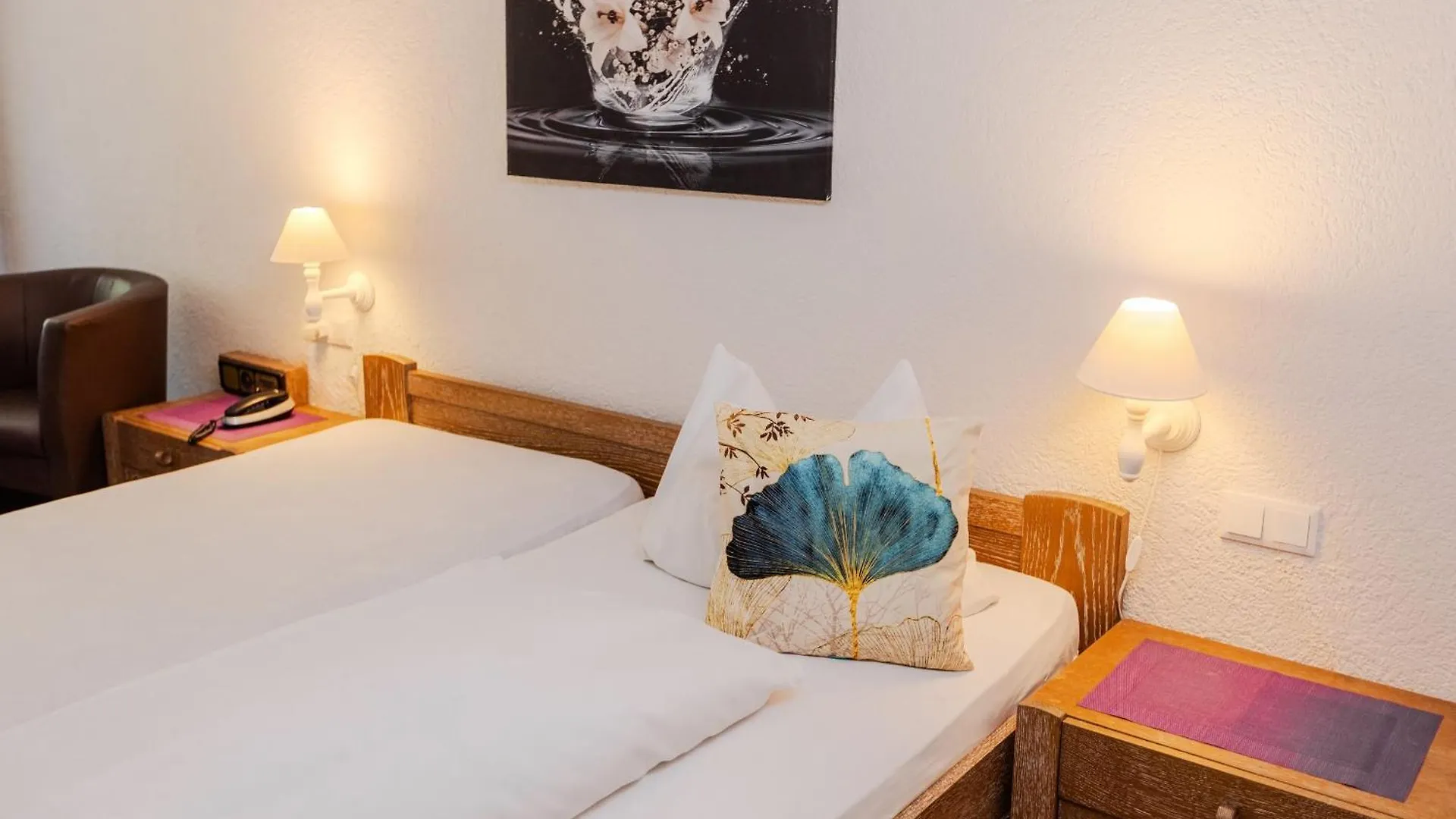 Landgasthof Zur Linde Heimbuchenthal 3*,  Duitsland