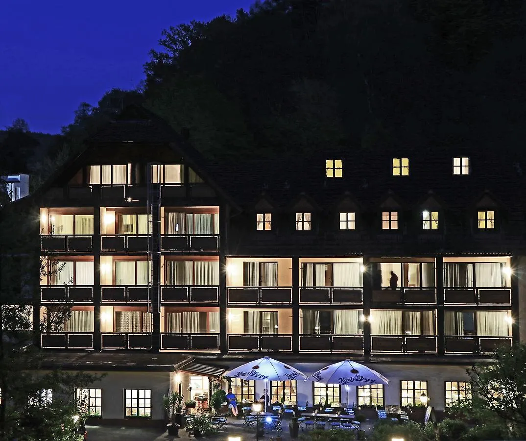 Landgasthof Zur Linde Heimbuchenthal Duitsland